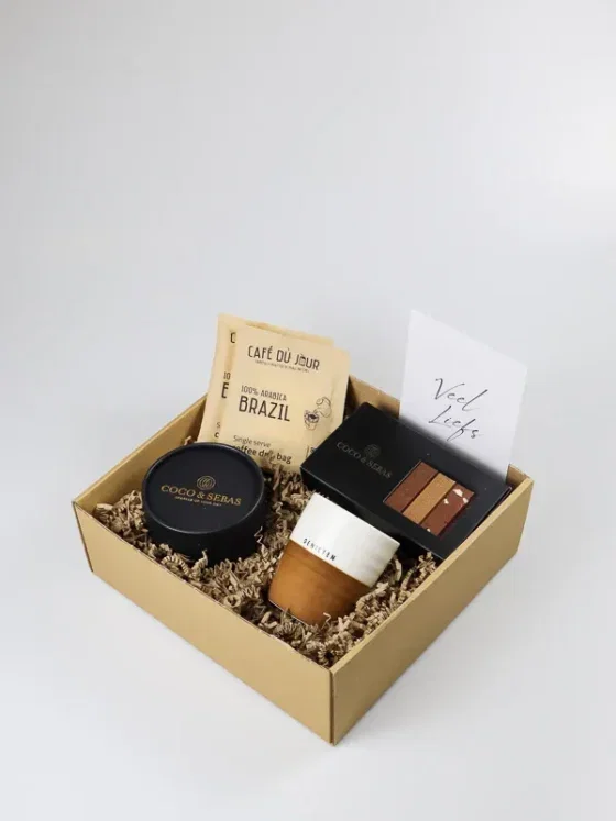 Cadeaupakket koffie chocolade en truffels - lekker genieten Cadeaupakket koffie chocolade en truffels - lekker genieten