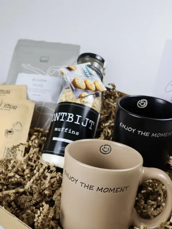 Cadeaupakket ontbijt voor twee - Koffie, thee en muffins