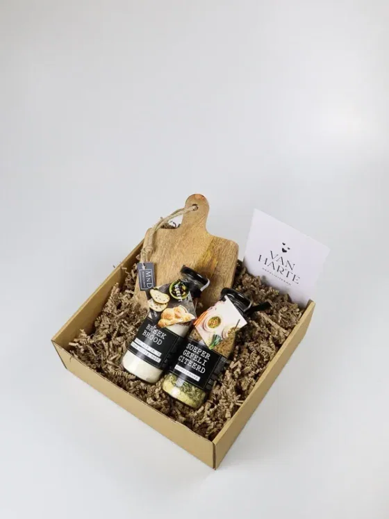 Cadeaupakket soeper gefeliciteerd - Soep, brood en plankje