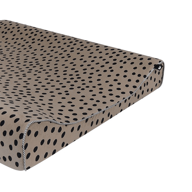 Mies & Co Aankleedkussenhoes Bold Dots