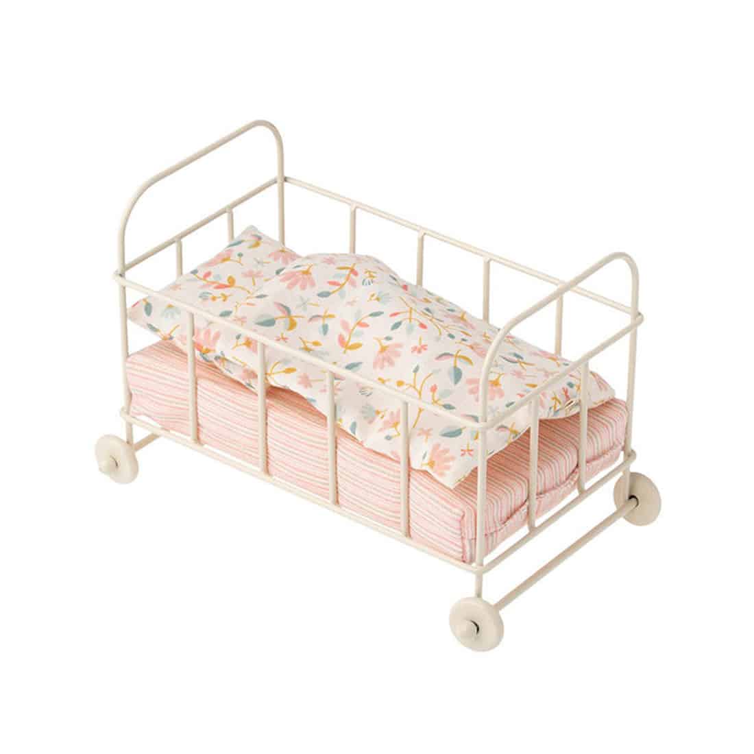 maileg babybed metaal micro