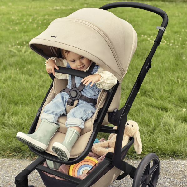 Joolz Day5 sandy taupe 01 special