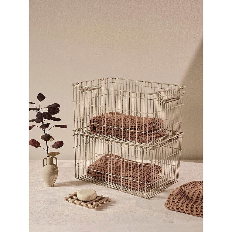 Ferm Living cala stapelbare mand