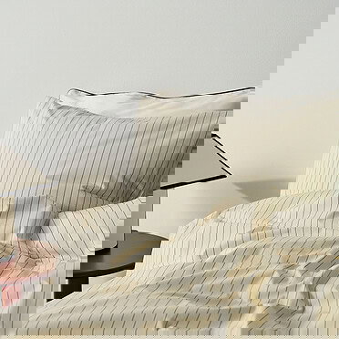 Hay kussensloop fineline ivory 70x50cm