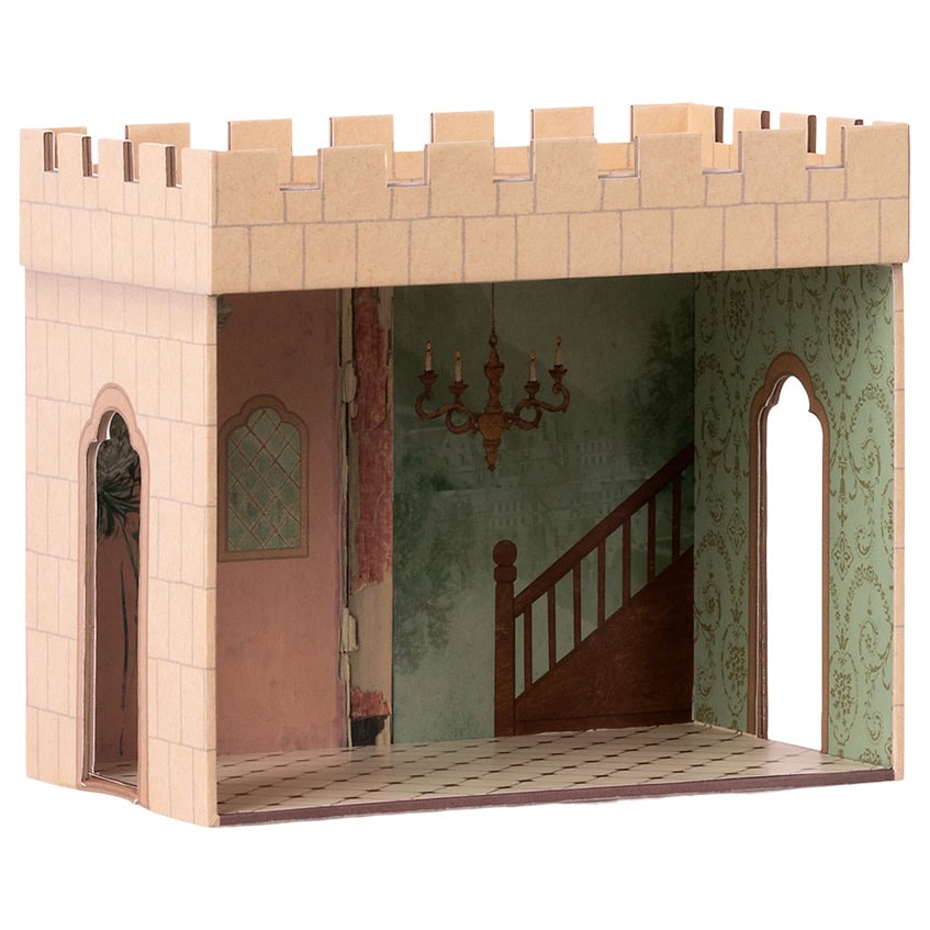 Maileg castle hall mouse