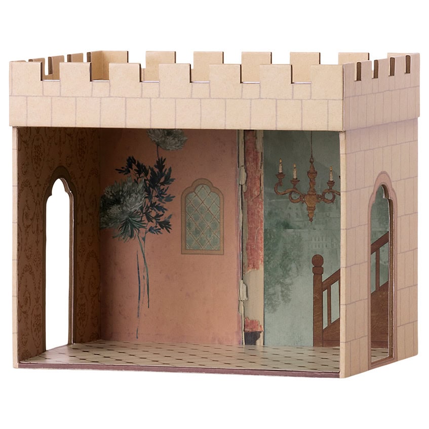 Maileg castle hall mouse