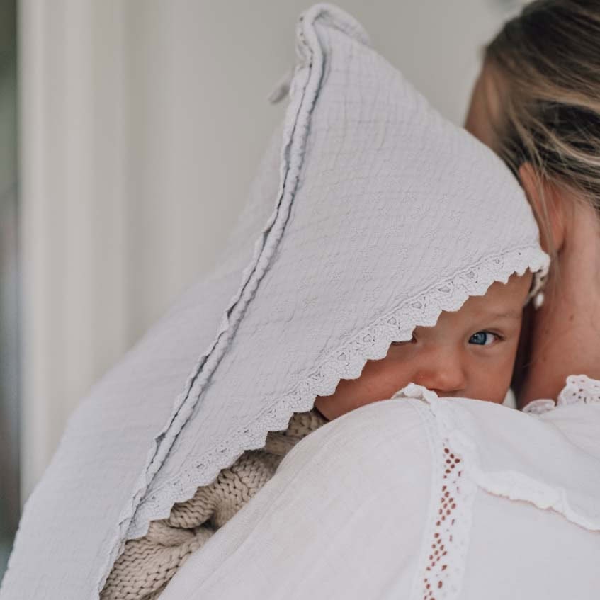 Koeka omslagdoek Lace Elba Stone