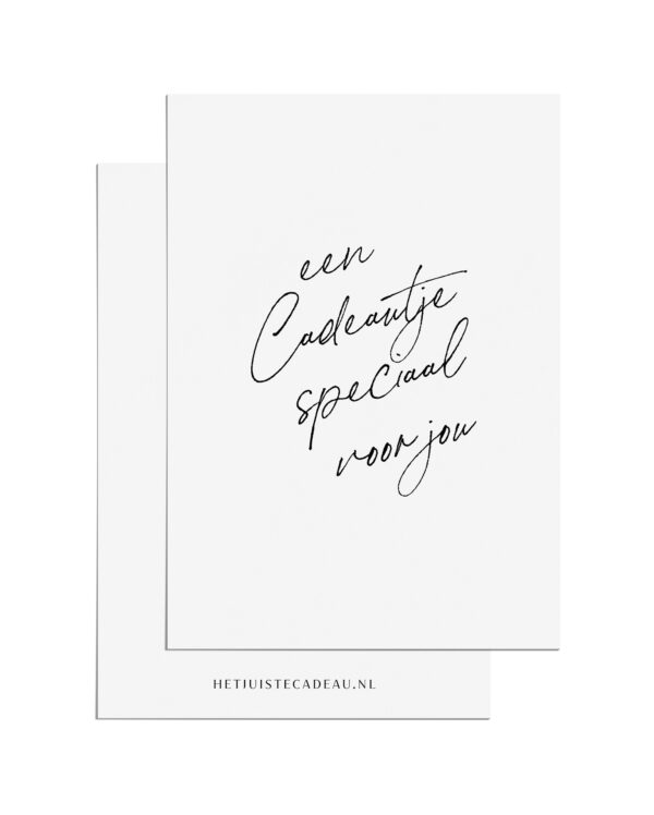 a6 een cadeautje voor jou- staand-mockup (1) Ansichtkaart - een cadeautje speciaal voor jou