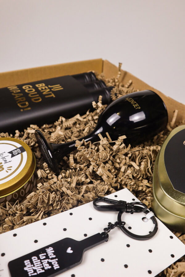Cadeaupakket Jij bent goud waard met wijn – Vol sfeer en waardering